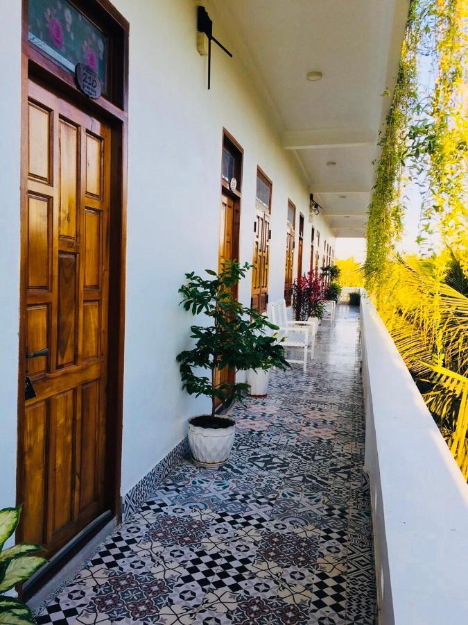 Lagi 1001 Nights Hotel Экстерьер фото